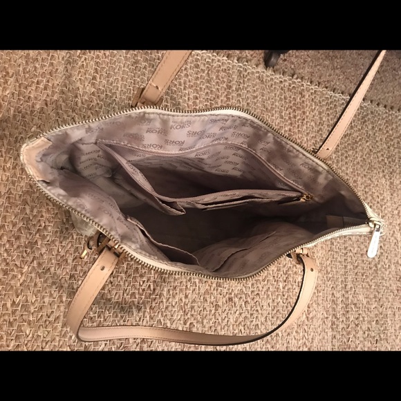 Michael Kors Purse - Picture 4 of 5